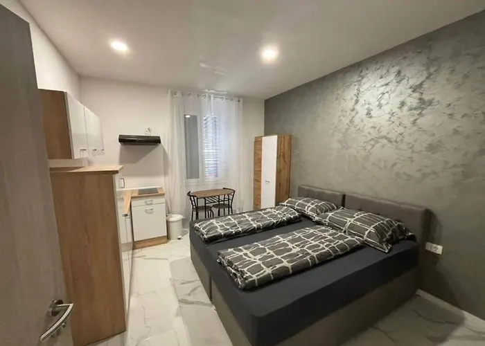 Apartman Near Centar *